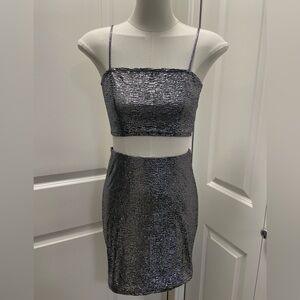 H&M Sparkly Two-Piece Set – Crop Top & Skirt